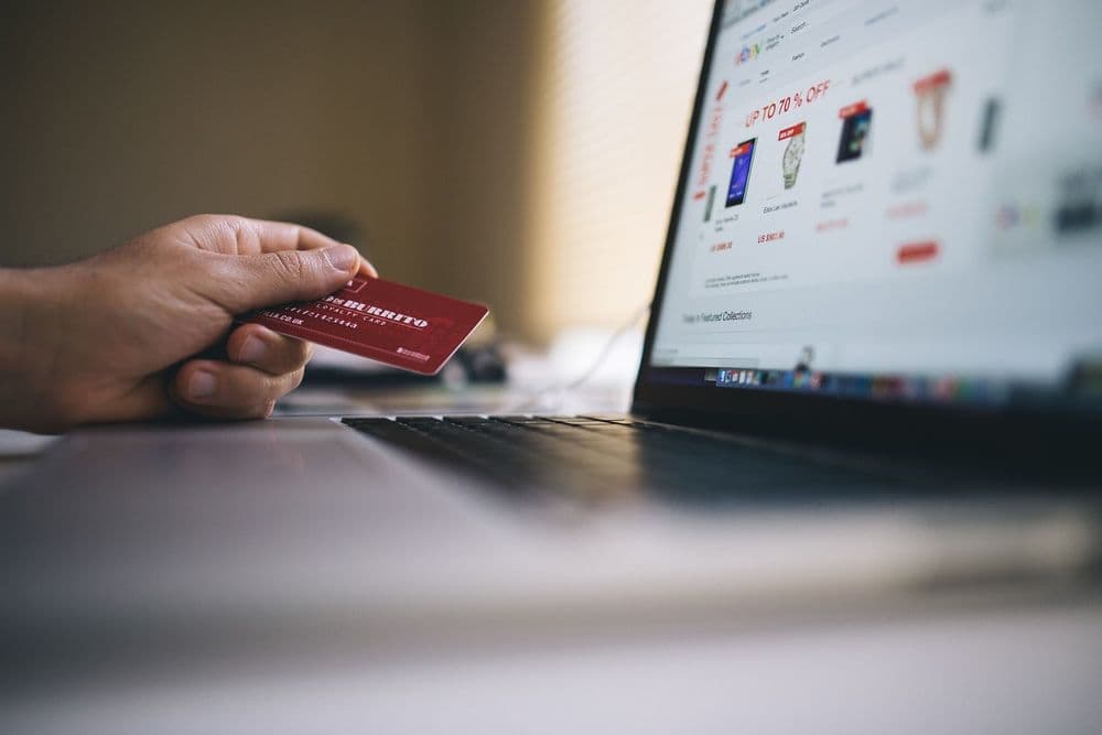 E-commerce a Costo Zero: Miti e Verità